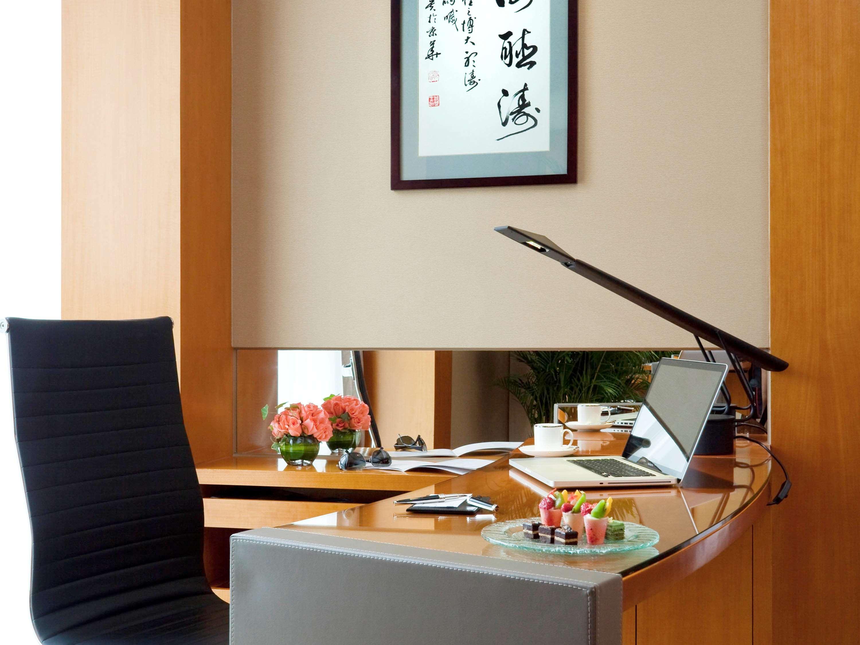 Pullman Hotel And Pullman Living Dongguan Forum Екстериор снимка