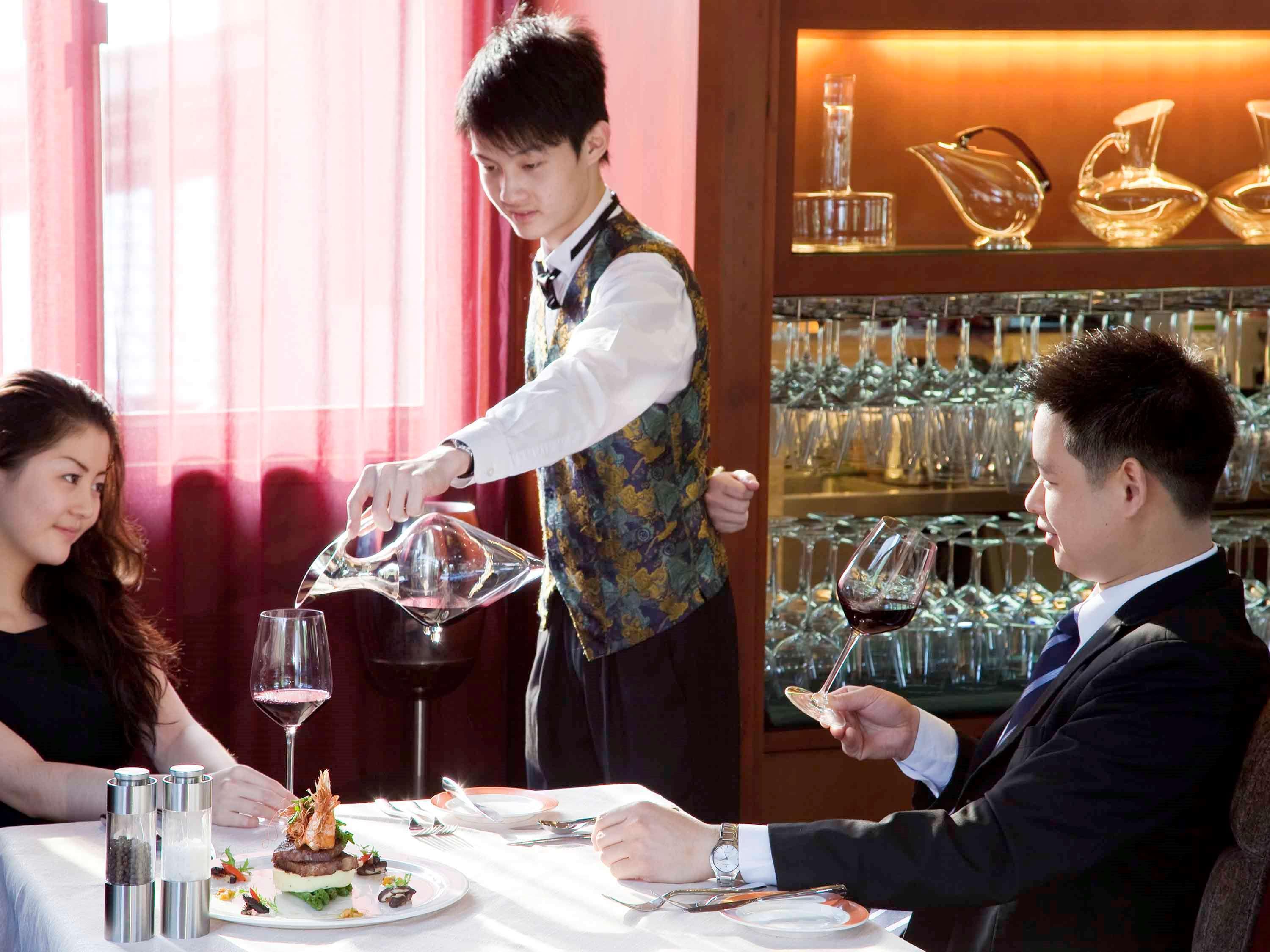 Pullman Hotel And Pullman Living Dongguan Forum Екстериор снимка
